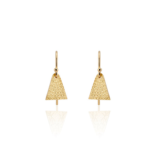 Evocative of the tassel rings worn by a beloved aunt, the triangular shape of the Burr earring represents the strength of the woman who inspired it. An intricate hand-crafted texture plays up the light with each turn of the head. 