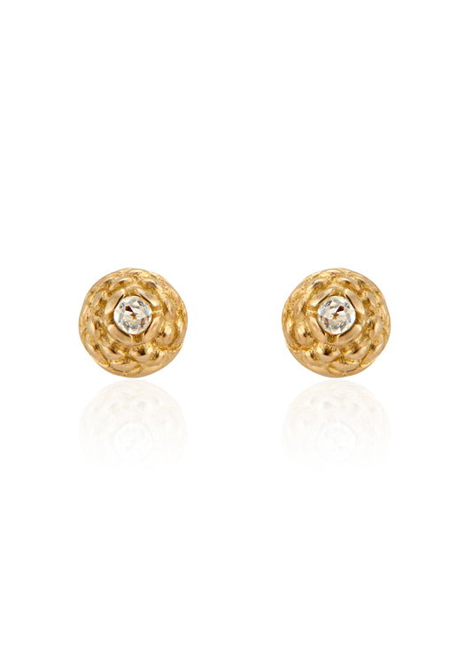 Featuring intricate hand-carved beads that center around brilliant rose cut diamonds, the Marquis earring is fit for royalty and reimagined for everyday wear. 