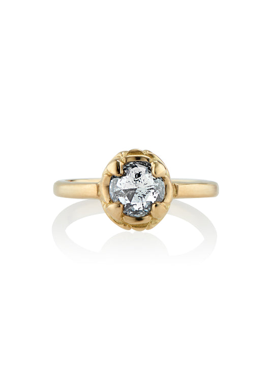 Named for Empress Josephine, this ring pairs perfectly with the Empress nesting band. Still stunning on its own, this ring features a rose cut diamond set securely within four prongs— a minimalist setting that marries a modern aesthetic with echoes of the past.